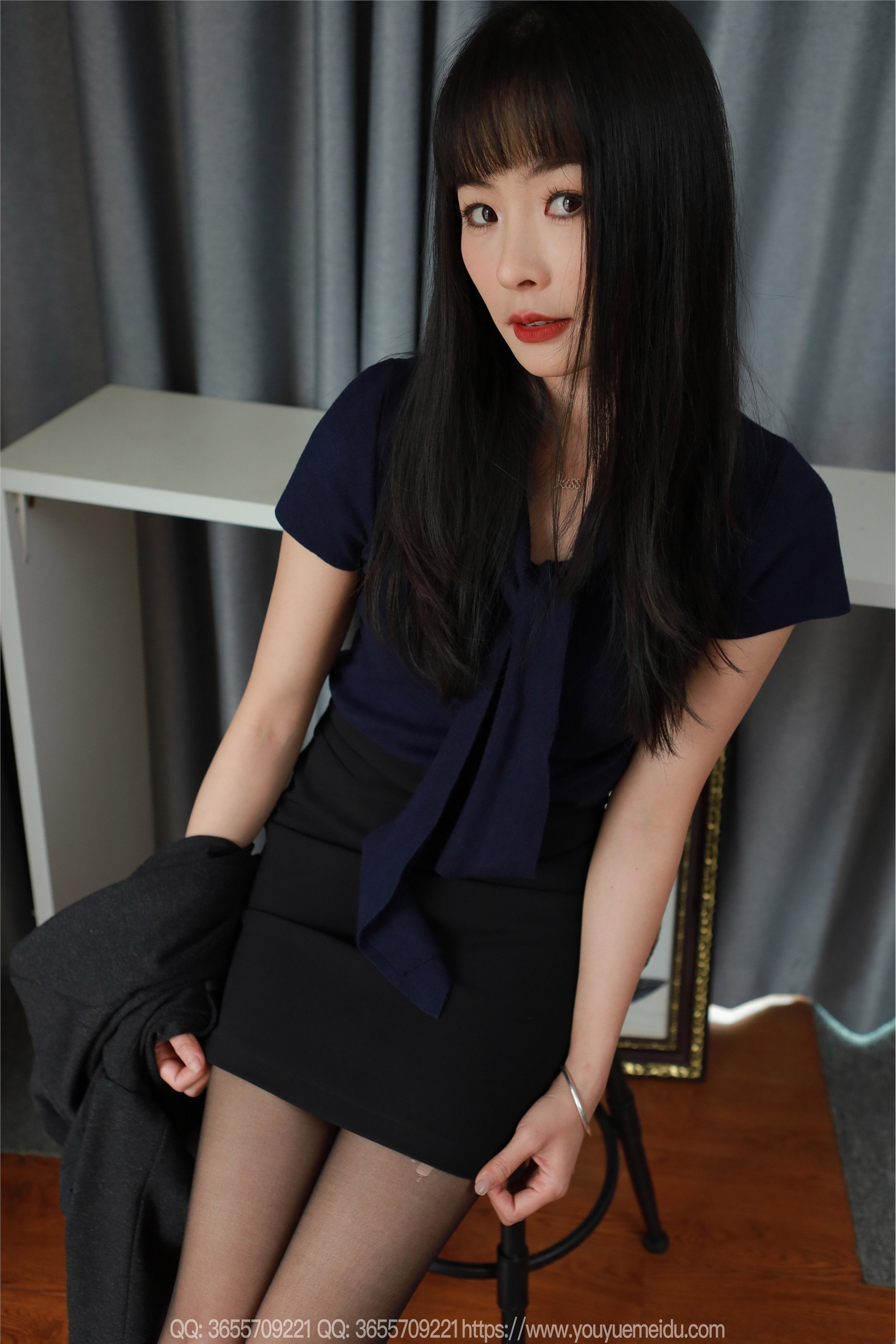 IESS异思趣向  2025.04.01 丝享家 2016 小金《黑丝平刘海》